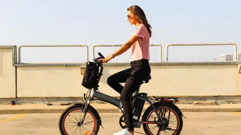 Top 10 best electric folding bikes 2024 : Complete Buying Guide